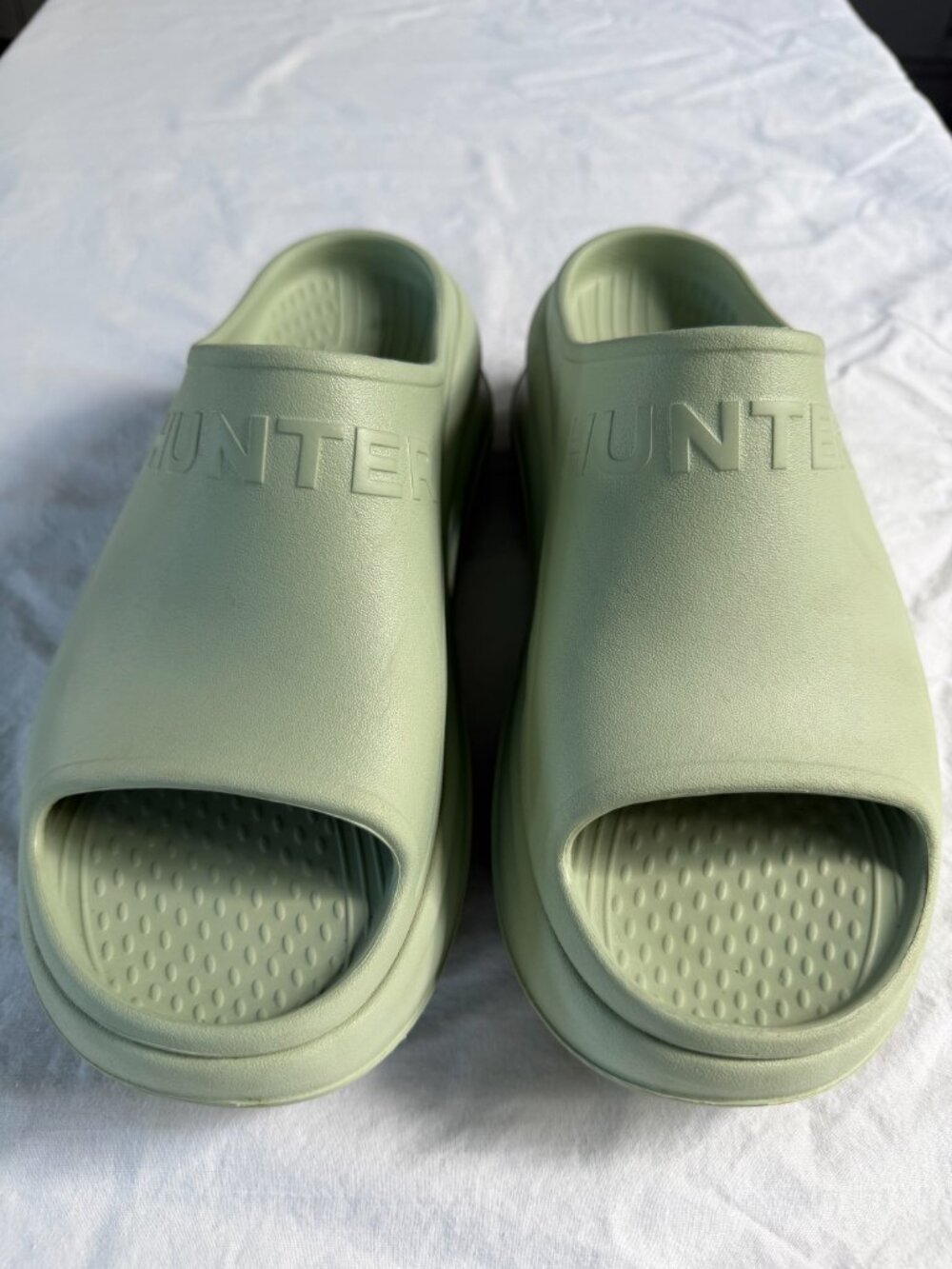 HUNTER Slides - Picture 2 of 4